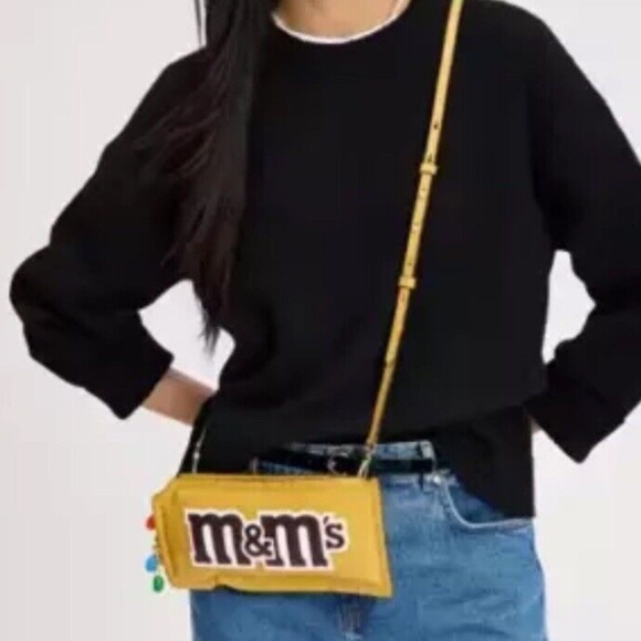 M&M x Kate Spade M&M's Candy 3D Embellished Crossbody Bag Novelty Purse - Picture 4 of 4